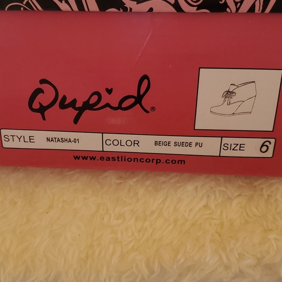 Booties - Picture 7 of 7